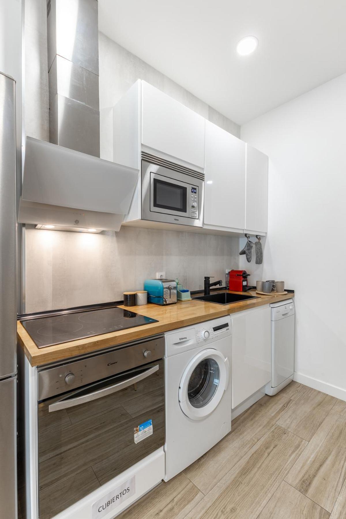 Atocha Apartment Madrid Buitenkant foto